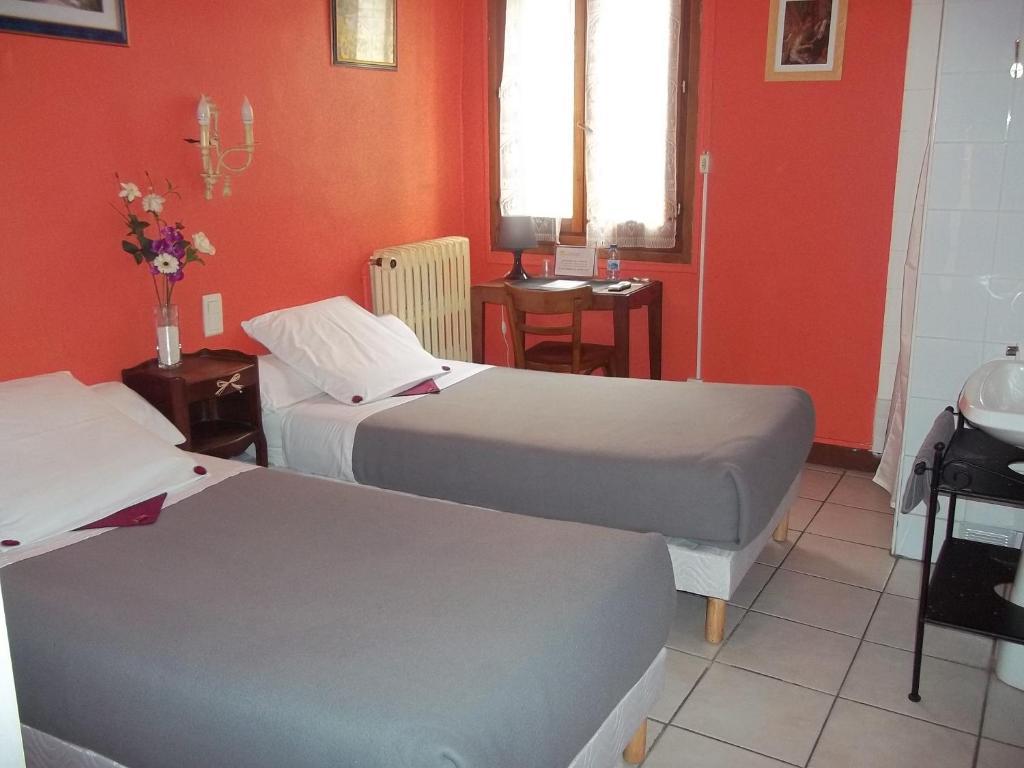 Hotel Innova Cardabella Avignon Chambre photo