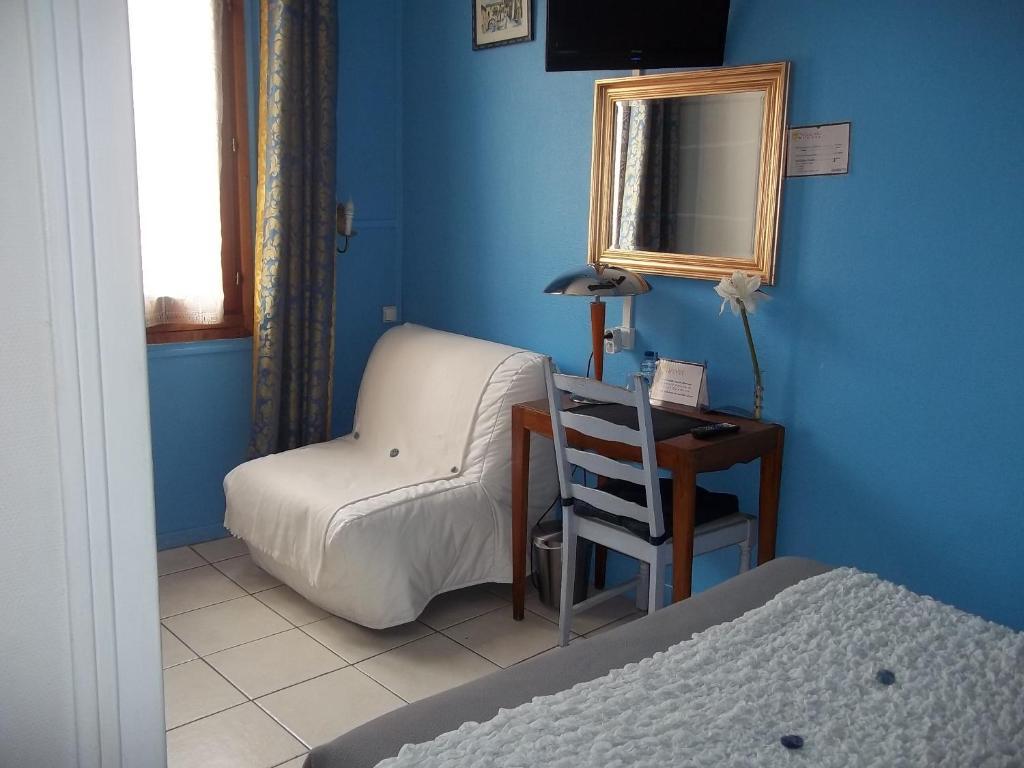 Hotel Innova Cardabella Avignon Chambre photo
